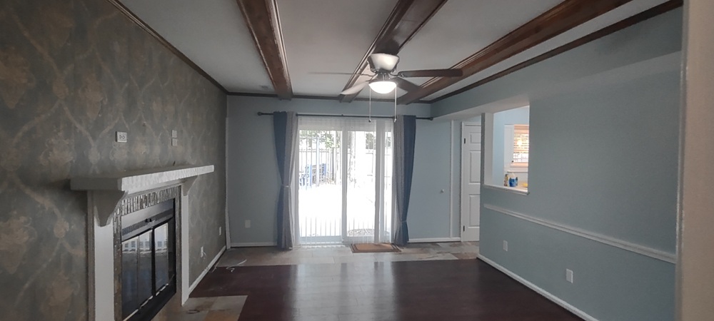 Gallery Photo 10